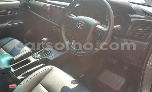 اشتري مستعمل Toyota Hilux Black سيارة في Maseru في Maseru اشتري مستعمل Toyota Hilux Black سيارة في Maseru في Maseru