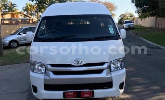 Acheter Occasion Voiture Toyota Wish Blanc à Roma, Maseru Acheter Occasion Voiture Toyota Wish Blanc à Roma, Maseru