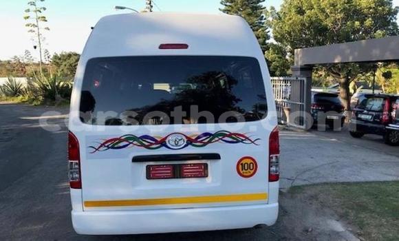 Acheter Occasion Voiture Toyota Wish Blanc à Roma, Maseru Acheter Occasion Voiture Toyota Wish Blanc à Roma, Maseru