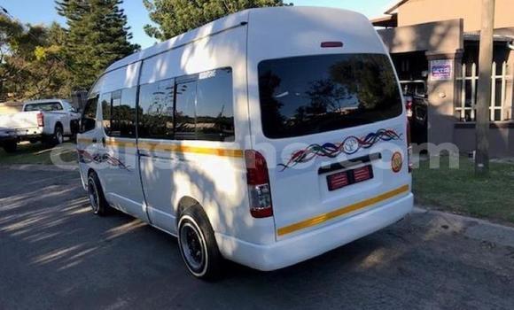 Acheter Occasion Voiture Toyota Wish Blanc à Roma, Maseru Acheter Occasion Voiture Toyota Wish Blanc à Roma, Maseru