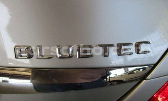 Acheter Occasion Voiture Mercedes-Benz C–Class Gris à Maseru, Maseru Acheter Occasion Voiture Mercedes-Benz C–Class Gris à Maseru, Maseru