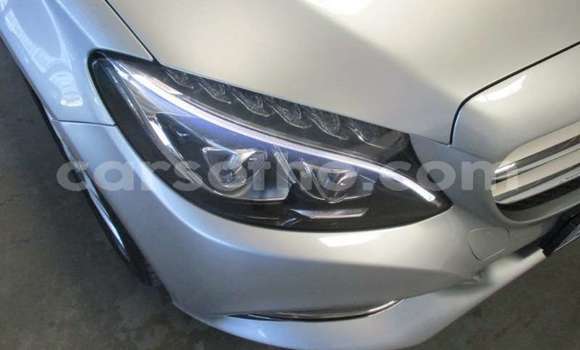 Acheter Occasion Voiture Mercedes-Benz C–Class Gris à Maseru, Maseru Acheter Occasion Voiture Mercedes-Benz C–Class Gris à Maseru, Maseru