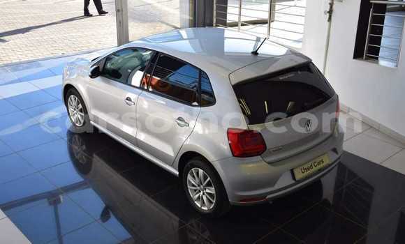 Acheter Occasion Voiture Volkswagen Polo Gris à Butha–Buthe, Thaba-Tseka Acheter Occasion Voiture Volkswagen Polo Gris à Butha–Buthe, Thaba-Tseka