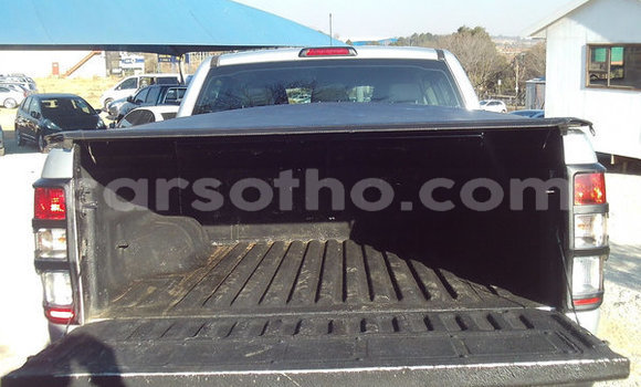 Acheter Occasion Voiture Ford Ranger Gris à Import - Dubai, Maseru Acheter Occasion Voiture Ford Ranger Gris à Import - Dubai, Maseru