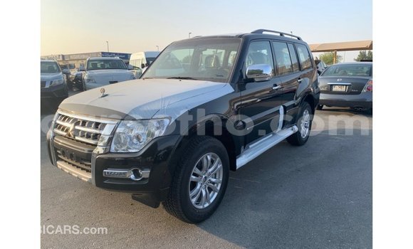 Sayi Imported Mitsubishi Pajero Black Mota in Import - Dubai a Maseru Sayi Imported Mitsubishi Pajero Black Mota in Import - Dubai a Maseru