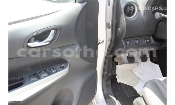 Sayi Imported Nissan Navara Black Mota in Import - Dubai a Maseru Sayi Imported Nissan Navara Black Mota in Import - Dubai a Maseru