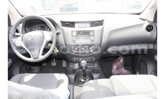 Sayi Imported Nissan Navara Black Mota in Import - Dubai a Maseru Sayi Imported Nissan Navara Black Mota in Import - Dubai a Maseru