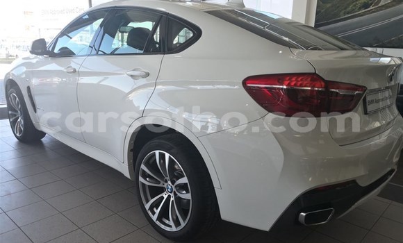 اشتري مستعمل BMW X6 White سيارة في Maseru في Maseru اشتري مستعمل BMW X6 White سيارة في Maseru في Maseru
