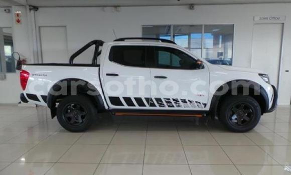 اشتري مستعمل Nissan Navara White سيارة في Maseru في Maseru اشتري مستعمل Nissan Navara White سيارة في Maseru في Maseru
