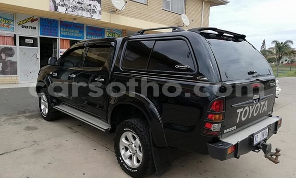 اشتري مستعمل Toyota Hilux Black سيارة في Hlotse في Leribe اشتري مستعمل Toyota Hilux Black سيارة في Hlotse في Leribe
