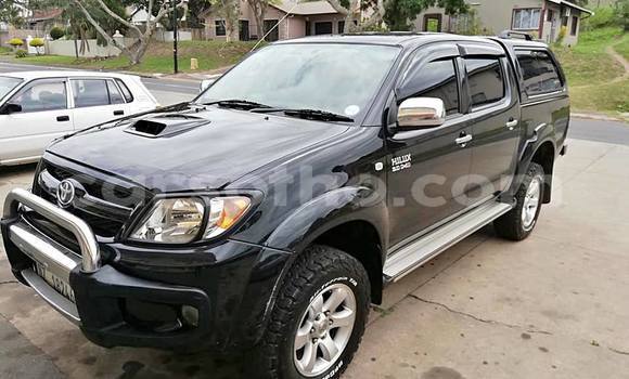 اشتري مستعمل Toyota Hilux Black سيارة في Hlotse في Leribe اشتري مستعمل Toyota Hilux Black سيارة في Hlotse في Leribe