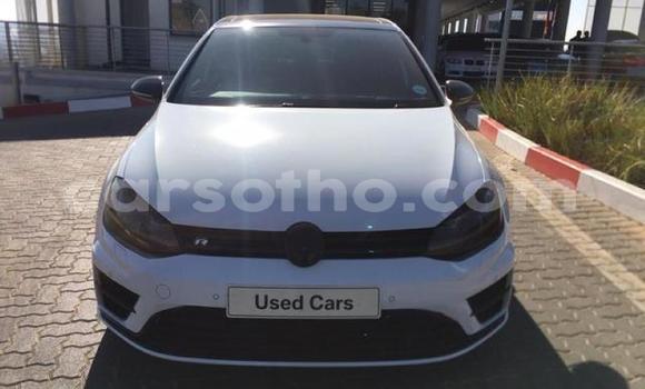 اشتري مستعمل Volkswagen Golf White سيارة في Maseru في Maseru اشتري مستعمل Volkswagen Golf White سيارة في Maseru في Maseru