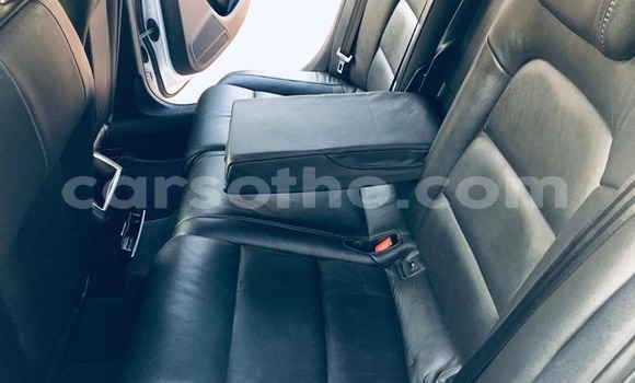 Acheter Occasion Voiture Audi A4 Gris à Maputsoa, Leribe Acheter Occasion Voiture Audi A4 Gris à Maputsoa, Leribe