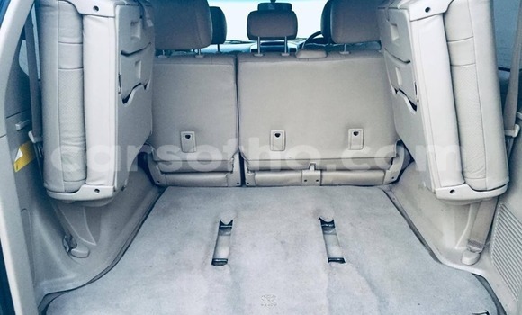 Sayi Na hannu Toyota Land Cruiser Prado White Mota in Maputsoa a Leribe Sayi Na hannu Toyota Land Cruiser Prado White Mota in Maputsoa a Leribe