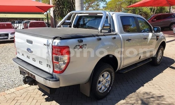 اشتري مستعمل Ford Ranger Silver سيارة في Maputsoa في Leribe اشتري مستعمل Ford Ranger Silver سيارة في Maputsoa في Leribe