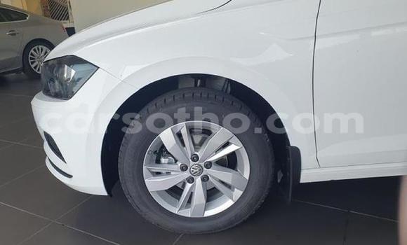 اشتري مستعمل Volkswagen Polo White سيارة في Maseru في Maseru اشتري مستعمل Volkswagen Polo White سيارة في Maseru في Maseru