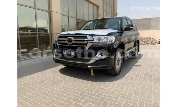 اشتري Imported Toyota Land Cruiser Black سيارة في Import - Dubai في Maseru اشتري Imported Toyota Land Cruiser Black سيارة في Import - Dubai في Maseru