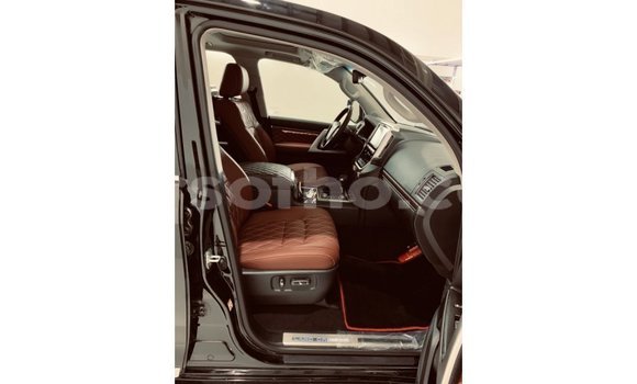 اشتري Imported Toyota Land Cruiser Black سيارة في Import - Dubai في Maseru اشتري Imported Toyota Land Cruiser Black سيارة في Import - Dubai في Maseru