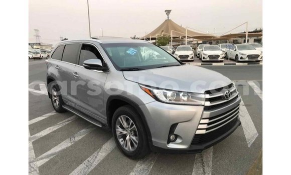 Buy Import Toyota Highlander Other Car in Import - Dubai in Maseru Buy Import Toyota Highlander Other Car in Import - Dubai in Maseru