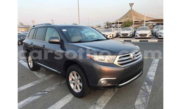 Buy Import Toyota Highlander Other Car in Import - Dubai in Maseru Buy Import Toyota Highlander Other Car in Import - Dubai in Maseru