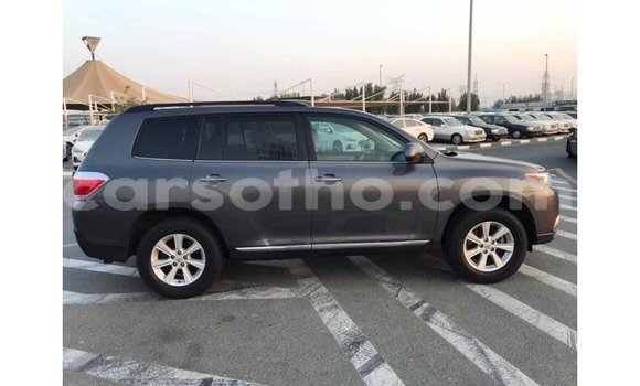 Buy Import Toyota Highlander Other Car in Import - Dubai in Maseru Buy Import Toyota Highlander Other Car in Import - Dubai in Maseru