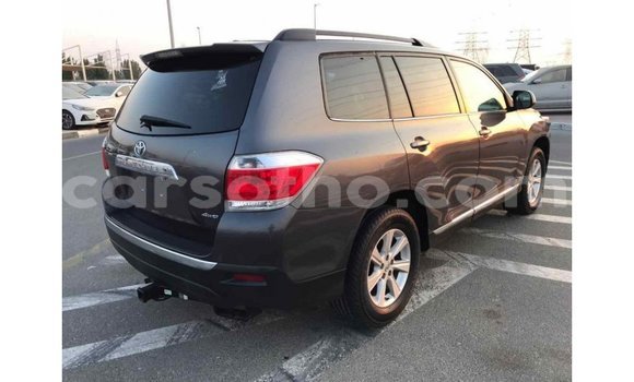 Buy Import Toyota Highlander Other Car in Import - Dubai in Maseru Buy Import Toyota Highlander Other Car in Import - Dubai in Maseru