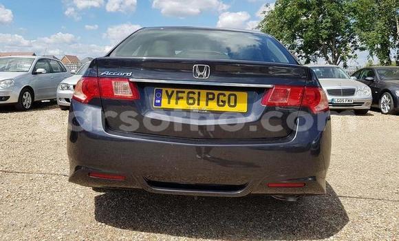 Sayi Na hannu Honda Accord Silver Mota in Maputsoa a Leribe Sayi Na hannu Honda Accord Silver Mota in Maputsoa a Leribe