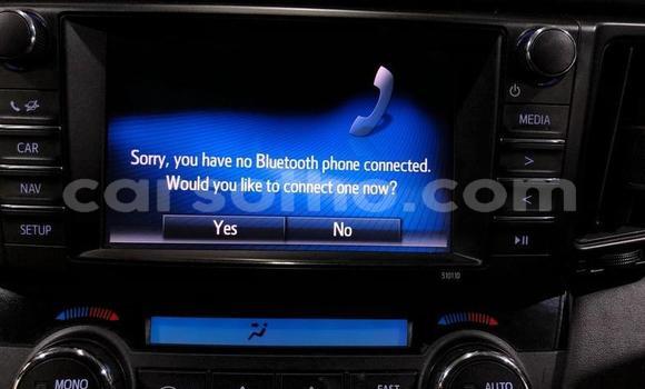 Buy Used Toyota RAV4 Blue Car in Butha Buthe in Butha-Buthe Buy Used Toyota RAV4 Blue Car in Butha Buthe in Butha-Buthe