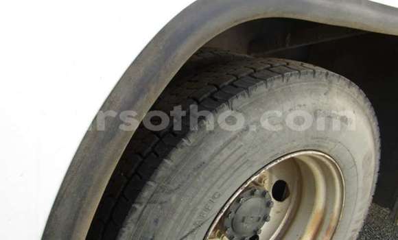 اشتري مستعمل Hino Ranger White شاحنة في Maseru في Maseru اشتري مستعمل Hino Ranger White شاحنة في Maseru في Maseru