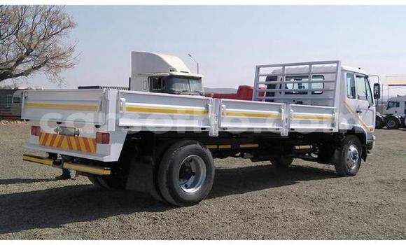 Buy Import Nissan UD White Truck in Maseru in Maseru Buy Import Nissan UD White Truck in Maseru in Maseru