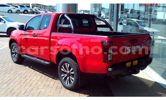 Sayi Na hannu Isuzu D–MAX Red Mota in Maseru a Maseru Sayi Na hannu Isuzu D–MAX Red Mota in Maseru a Maseru