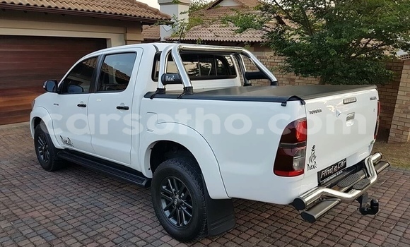 اشتري مستعمل Toyota Hilux White سيارة في Mafeteng في Mafeteng اشتري مستعمل Toyota Hilux White سيارة في Mafeteng في Mafeteng
