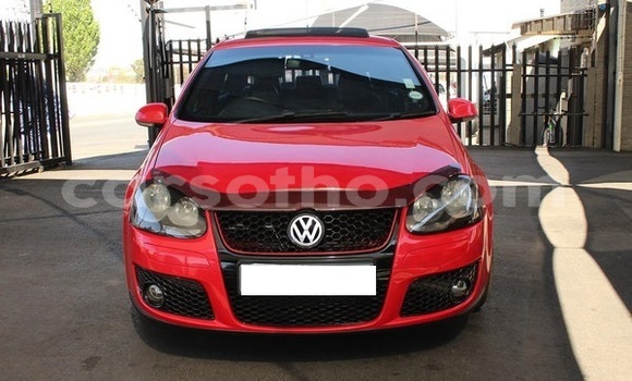 Acheter Occasion Voiture Volkswagen Golf Rouge à Hlotse, Leribe Acheter Occasion Voiture Volkswagen Golf Rouge à Hlotse, Leribe