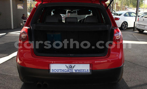 Acheter Occasion Voiture Volkswagen Golf Rouge à Hlotse, Leribe Acheter Occasion Voiture Volkswagen Golf Rouge à Hlotse, Leribe