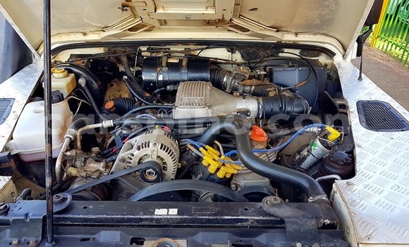 Acheter Occasion Voiture Toyota Land Cruiser Autre à Butha–Buthe, Thaba-Tseka Acheter Occasion Voiture Toyota Land Cruiser Autre à Butha–Buthe, Thaba-Tseka