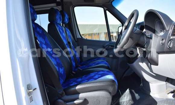 Acheter Occasion Voiture Mercedes-Benz SLK-klasse Blanc à Butha–Buthe, Thaba-Tseka Acheter Occasion Voiture Mercedes-Benz SLK-klasse Blanc à Butha–Buthe, Thaba-Tseka