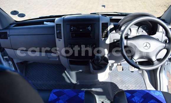 Acheter Occasion Voiture Mercedes-Benz SLK-klasse Blanc à Butha–Buthe, Thaba-Tseka Acheter Occasion Voiture Mercedes-Benz SLK-klasse Blanc à Butha–Buthe, Thaba-Tseka