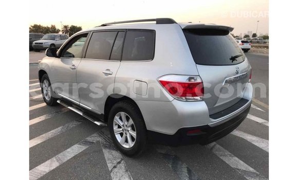Acheter Import Voiture Toyota Highlander Autre à Import - Dubai, Maseru Acheter Import Voiture Toyota Highlander Autre à Import - Dubai, Maseru
