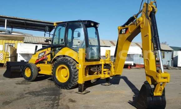 اشتري مستعمل Caterpillar 120 Beige شاحنة في Mafeteng في Mafeteng اشتري مستعمل Caterpillar 120 Beige شاحنة في Mafeteng في Mafeteng