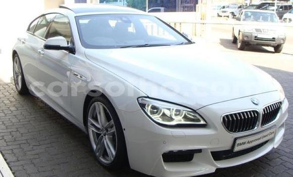 Acheter Occasion Voiture BMW 6er Blanc à Maseru, Maseru Acheter Occasion Voiture BMW 6er Blanc à Maseru, Maseru