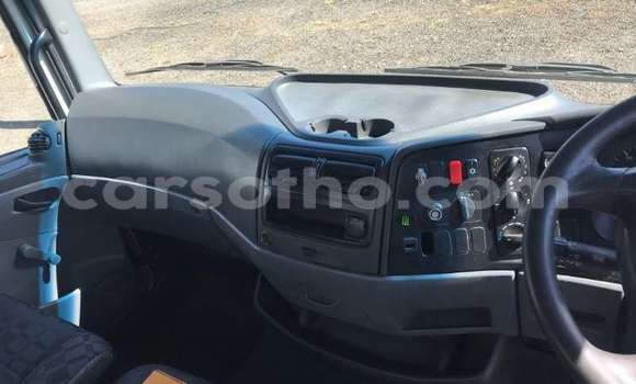 Acheter Occasion Utilitaire Mercedes‒Benz 1520 Blanc à Maputsoa, Leribe Acheter Occasion Utilitaire Mercedes‒Benz 1520 Blanc à Maputsoa, Leribe