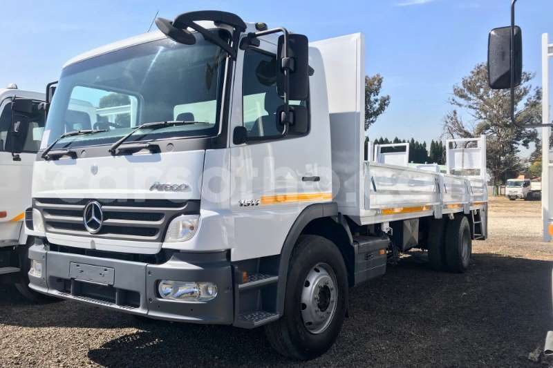 Big with watermark mercedes benz truck dropside atego 1517 dropside with tail lift 2008 id 63000753 type main