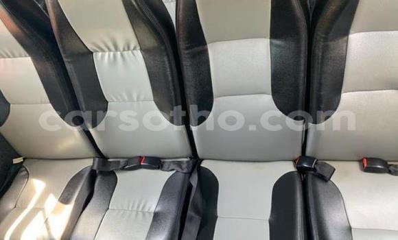 Buy Used Volkswagen Quantum White Car in Maputsoa in Leribe Buy Used Volkswagen Quantum White Car in Maputsoa in Leribe