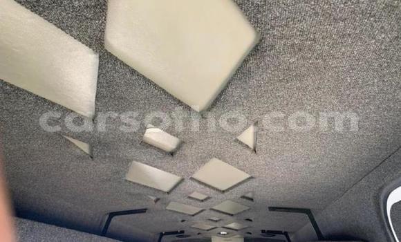 Buy Used Volkswagen Quantum White Car in Maputsoa in Leribe Buy Used Volkswagen Quantum White Car in Maputsoa in Leribe