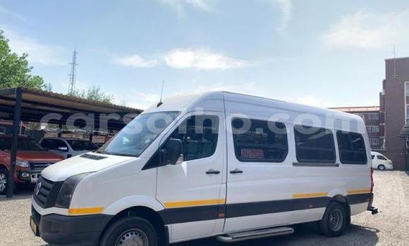 Buy Used Volkswagen Quantum White Car in Maputsoa in Leribe Buy Used Volkswagen Quantum White Car in Maputsoa in Leribe