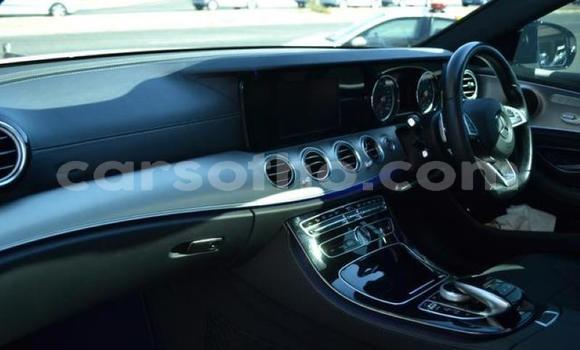 Buy Used Mercedes-Benz E–Class White Car in Maputsoa in Leribe Buy Used Mercedes-Benz E–Class White Car in Maputsoa in Leribe