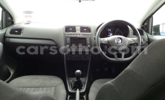 Sayi Na hannu Volkswagen Polo Blue Mota in Mafeteng a Mafeteng Sayi Na hannu Volkswagen Polo Blue Mota in Mafeteng a Mafeteng