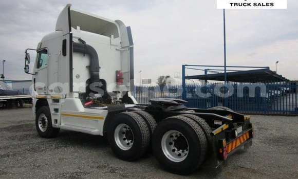 Buy Used Scania Irizar White Truck in Maputsoe in Leribe Buy Used Scania Irizar White Truck in Maputsoe in Leribe