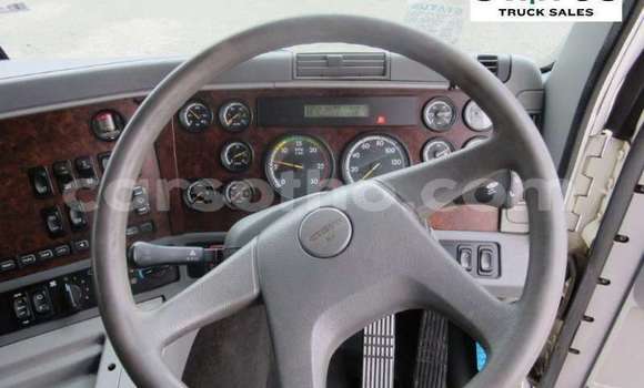 Buy Used Scania Irizar White Truck in Maputsoe in Leribe Buy Used Scania Irizar White Truck in Maputsoe in Leribe