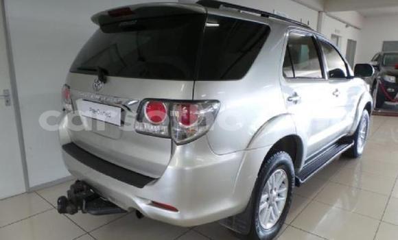 Buy Used Toyota Fortuner Silver Car in Maseru in Maseru Buy Used Toyota Fortuner Silver Car in Maseru in Maseru